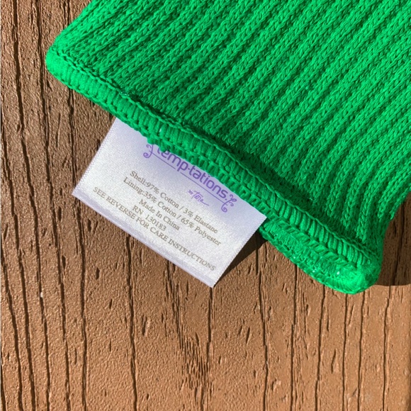 🆕TARA TESHER TEMPTATIONS OVEN GLOVES “FOOTBALL” SIZE SMALL/MED NWTS! - Picture 3 of 3